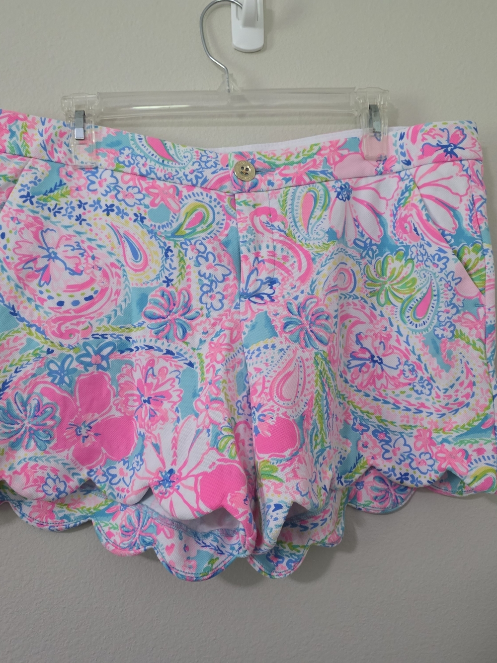Lilly Pulitzer Pink Blue Paisley Scallop-Hem High Waist Shorts